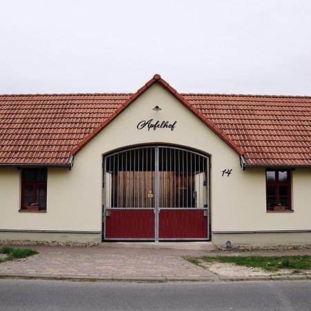 Apartamento Apfelhof Biesenbrow Exterior foto